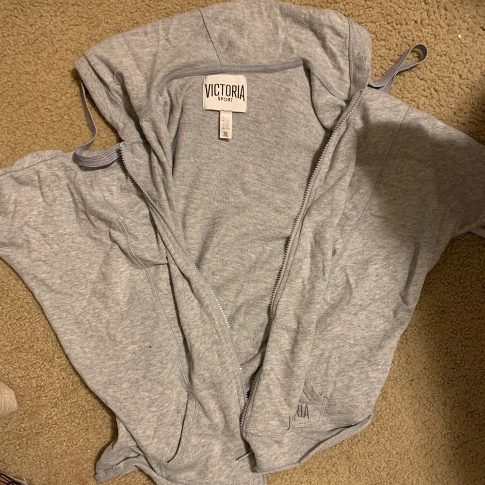 Grey Cropped Zip-up